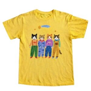 Yellow Gildan Cat Family Graphic Cotton Tre #unisex #gildan #graphic